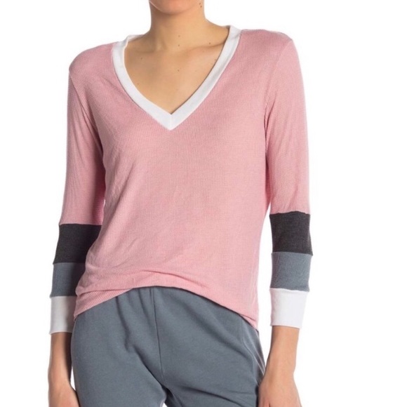 WILDFOX New With Tags! - Picture 2 of 5